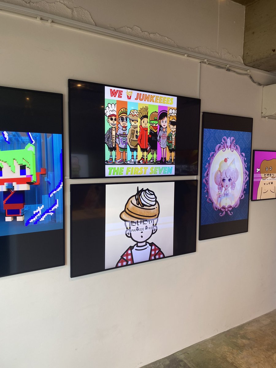 junkeeees_ROKU's tweet image. @NoxGallery に我々JUNKeeeeSも展示してもらいました😁🍟🍔✨

僕は京都で活動していて、11/26.27に
大規模なNFTイベントを企画しています‼︎

そして9月に東京衛生しようと思うのですが、どなたか会えるなら嬉しいです😁
ぜひぜひNFT関係者の方DMください✨