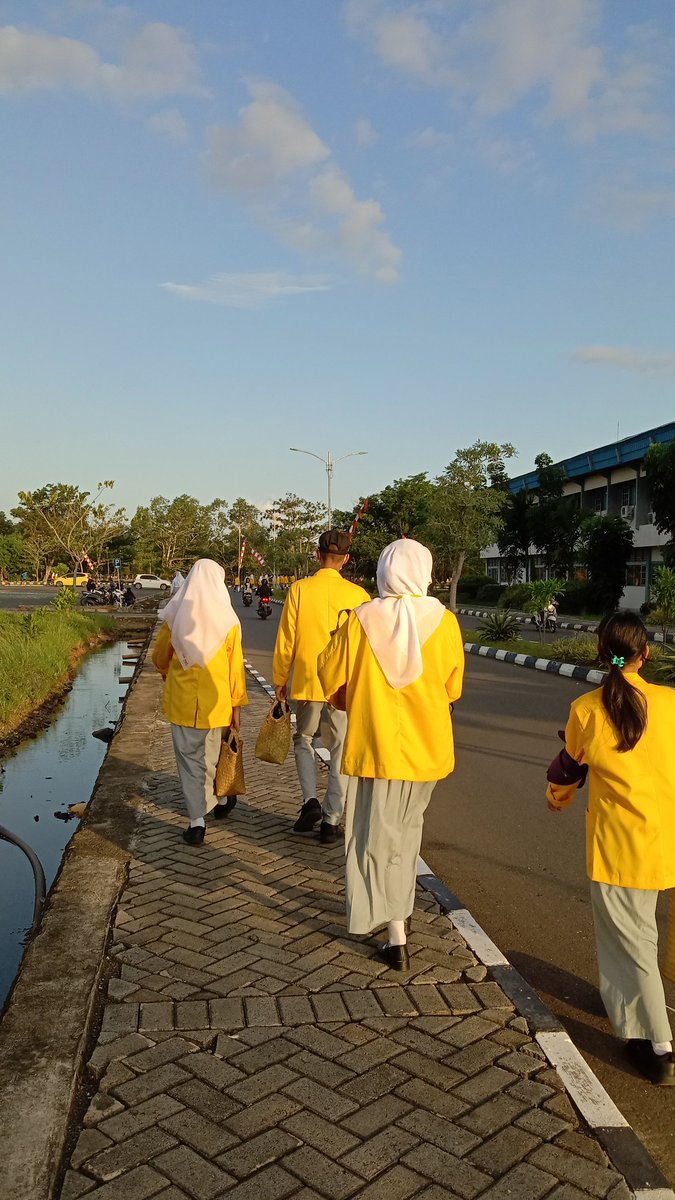 chscrm's tweet image. 