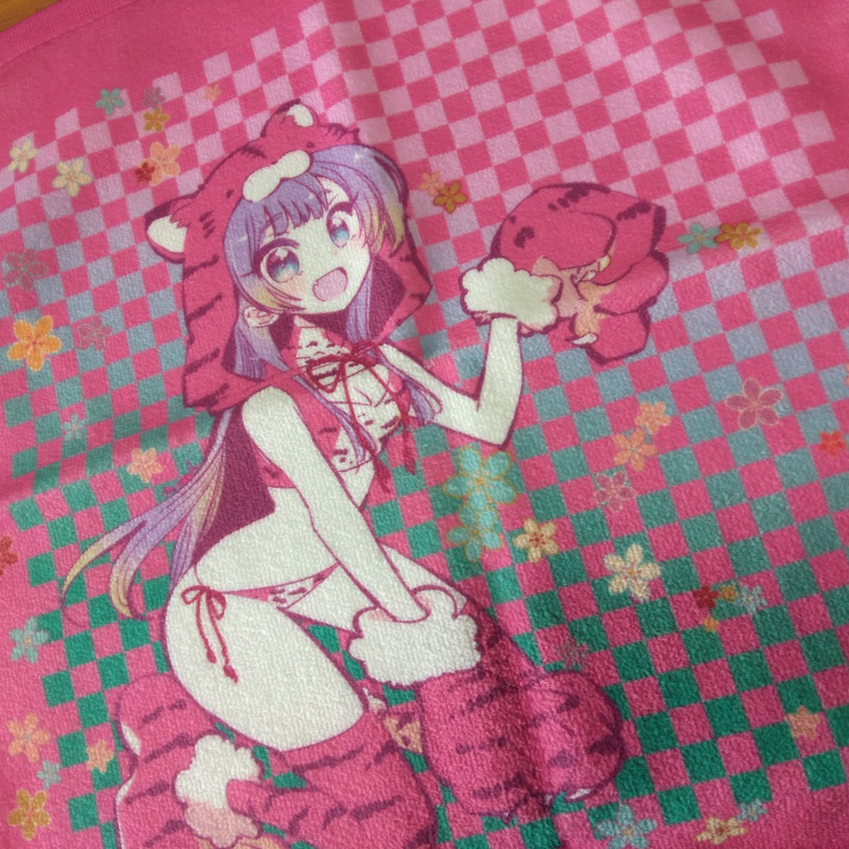 「pixivFACTORYのポイントが余ってたので、タオルを作りました。印刷綺麗で」|モナ子のイラスト