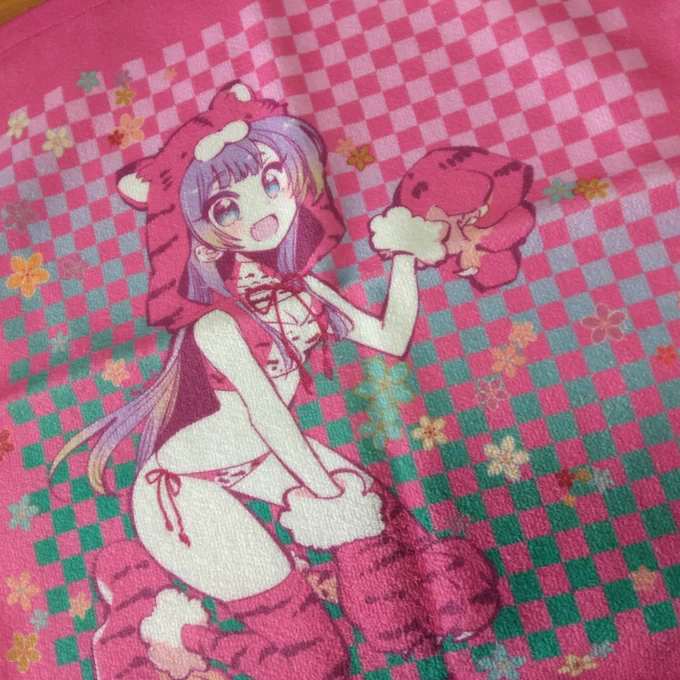 pixivFACTORYのポイントが余ってたので、タオルを作りました。印刷綺麗です 