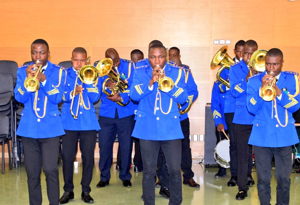 ZCC_Mbungo's tweet photo. Bishop Mutendi held a successful conference in #Warzawa, #Poland 🇵🇱 this week, with #Wellingborough, #England 🏴󠁧󠁢󠁥󠁮󠁧󠁿 and #Alberta, #Canada 🇨🇦 the next stops in the International outreach.

The law will go out from Zion, the word of the LORD from Jerusalem.
𝙸𝚂𝙰𝙸𝙰𝙷 2:3 https://t.co/NtL9PoSLvZ