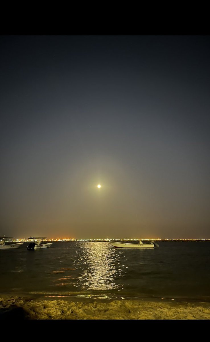 #ثمرة القناعة الراحة
#وثمرة التواضع المحبة 
#صباح_الورد