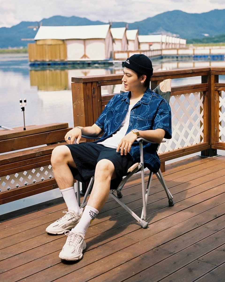 JAY B Jaebeom¨ on Twitter "D3 JAY B Digital Single 흔들의자 (Rocking Chair) 22.08.23 1800 (KST