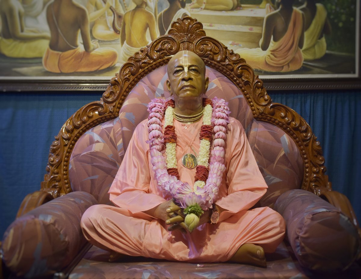 madhupanditdasa's tweet photo. Today is the 126th Appearance Day of Srila Prabhupada. We humbly rededicate ourselves to the service of His Divine Grace to spread God Consciousness in this world. I invite you to join us in his wonderful mission to make the world peaceful and happy in Krishna Consciousness. https://t.co/rnGSWKOE3U