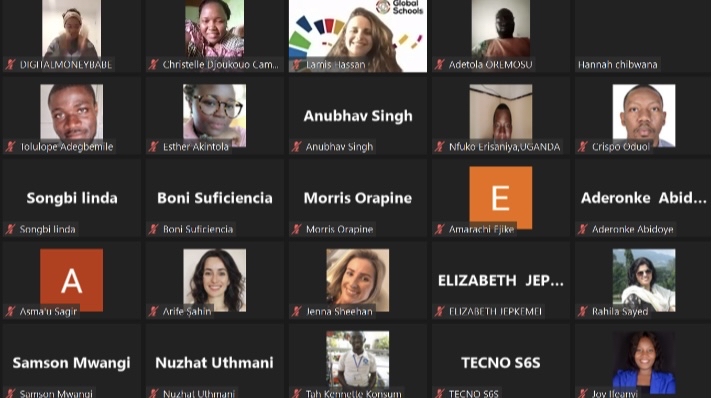 👏The #GlobalSchoolsProgram welcomes 300+ Educators from 77 countries who have joined the Global Schools Advocate Program 2022-2023🎉🎉

Read more: bit.ly/3QEEGOz

#SDG #educators #globalschoolsprogram