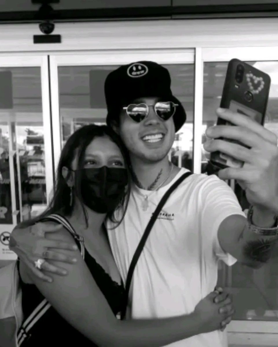 sammodedios's tweet photo. Me encantó verte, ya te extrañaba en Mérida 🥹💗 Te amo @mariobautista_ https://t.co/3BZhL48Niu