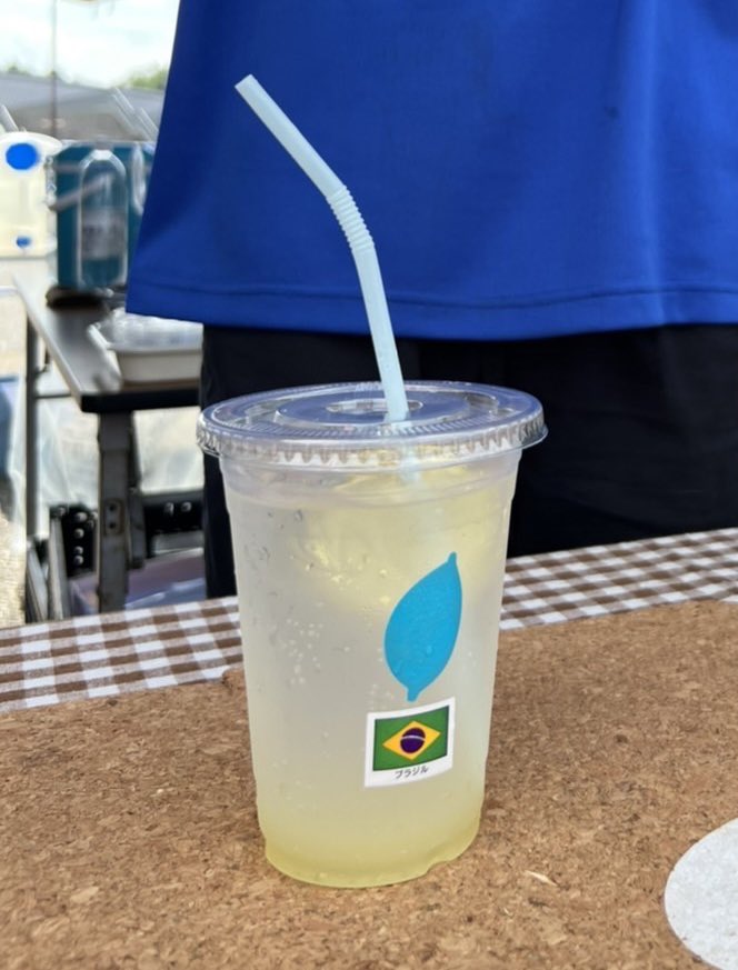 Lemonfarmer 準備完了しました 間も無く販売開始です 今日はブラジルフェアなので 貼ってます T Co Lw2clm4lql Twitter
