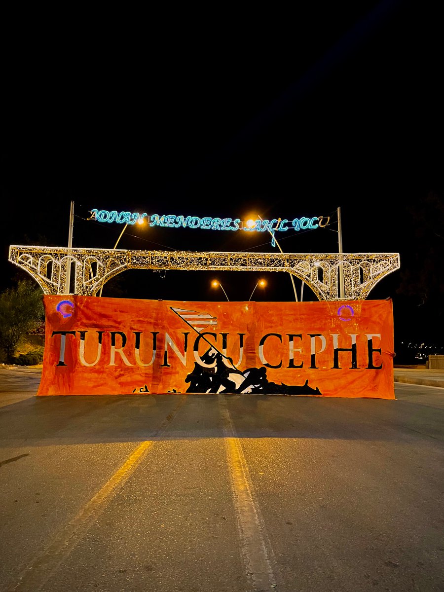 TuruncuCephe's tweet photo. YENİ SET PANKARTIMIZ ! #Adanaspor https://t.co/EWus2qBwkO