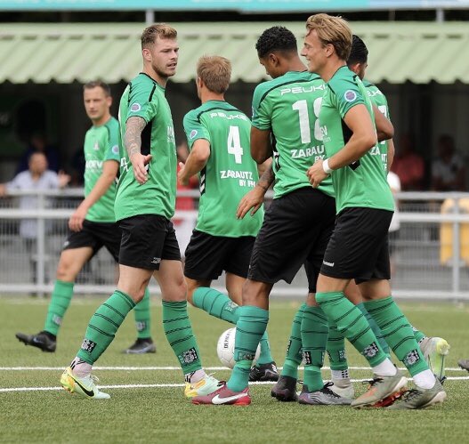 SchevZAT1's tweet photo. ⚔️ M A T C H D A Y ⚔️

🆚 | @vvrbb 
🏟 | Sportpark ‘De Middelmors’
🏆 | Jack’s League
🕒 | 15.00
📱 | #RBBSCH 

 💚🖤 SCHOLLEKOPPEN NIET TE STOPPEN 💚🖤 https://t.co/gedJvCcm9C