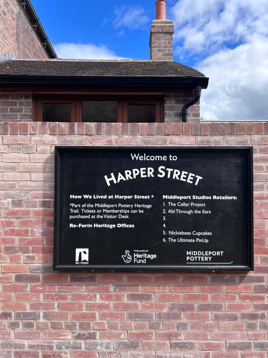 Middleport_Pot's tweet photo. Harper Street at Middleport Pottery, more to explore at our heritage attraction. Now 10 #MiddleportStudios #BurleighShop #ClayCollegeGallery #ReFormgiftshop . Free entry daily 10-4. Book #HeritageTrail &amp; #FactoryTours: https://t.co/kbjeT4Q91z #staffordshire #heritage #daysout https://t.co/DMKIHjUbL5