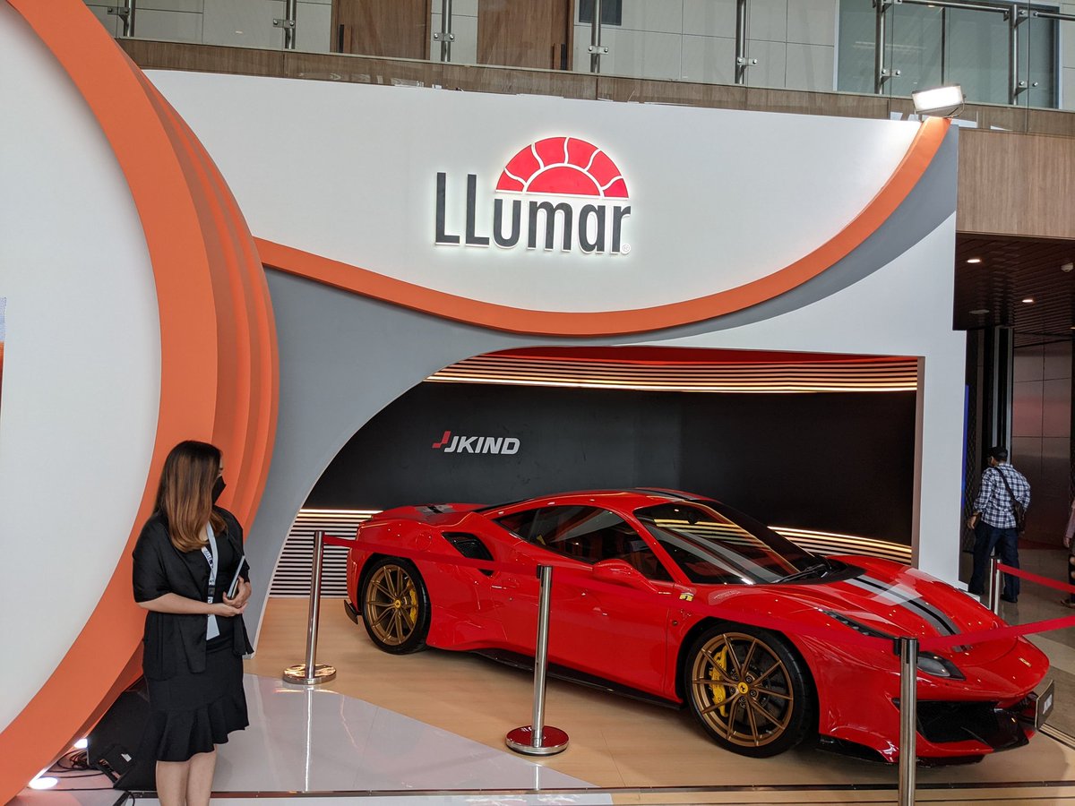 _Isa_indonesia's tweet photo. インドネシアのモーターショー🚘🏎
#GIAAS
#GAIKINDO2022
#モーターショー
#インドネシア https://t.co/q5izsKOl1n