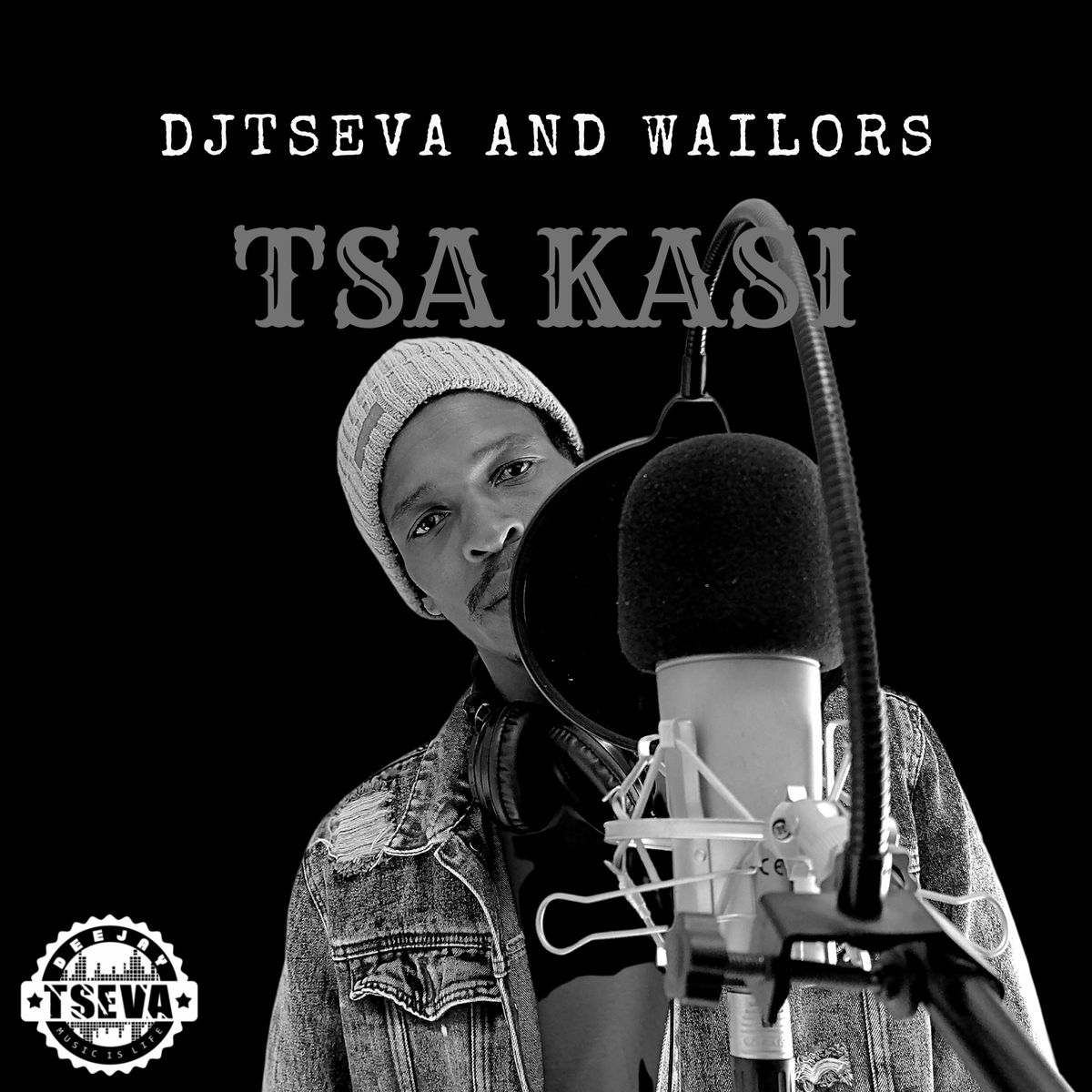 PhushaSonke's tweet photo. Coming out Soon 🔥🔥🔥
#newagekwaito https://t.co/jFNNKBXRtJ