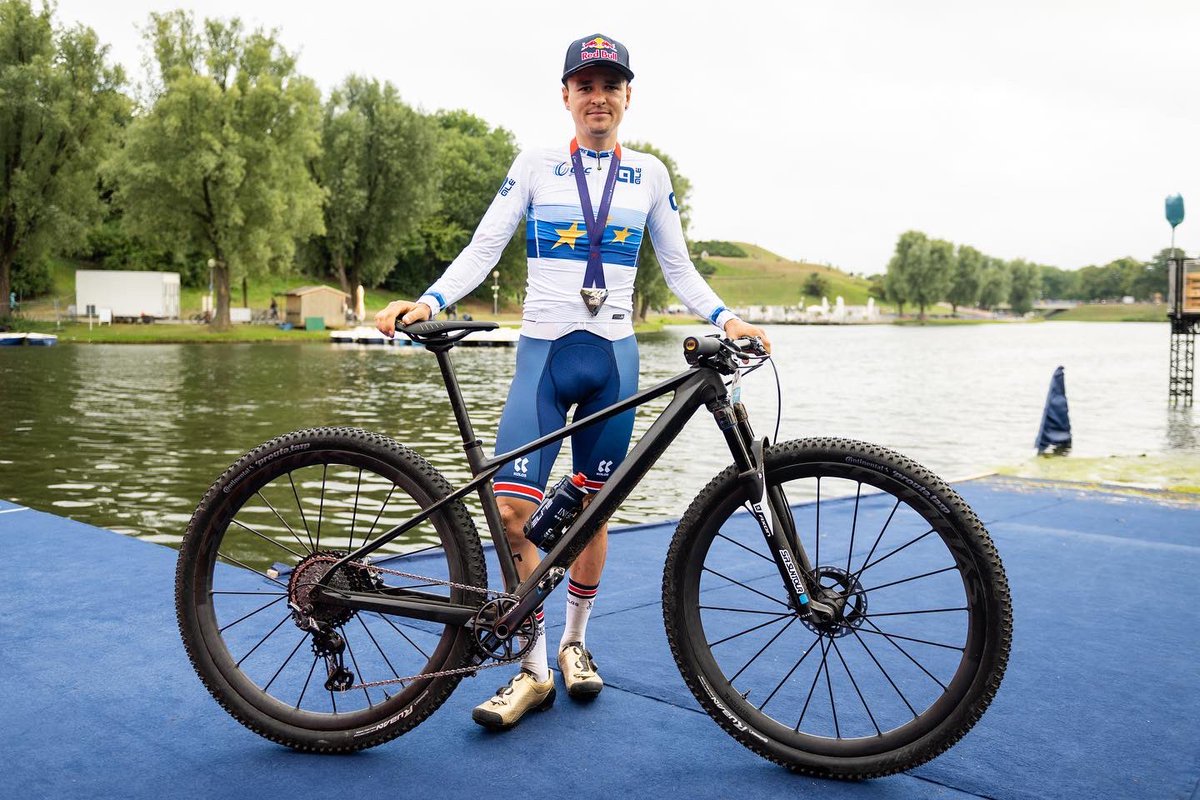 European champion 🙌💙🤍🇪🇺 Thank you Munich ❤️