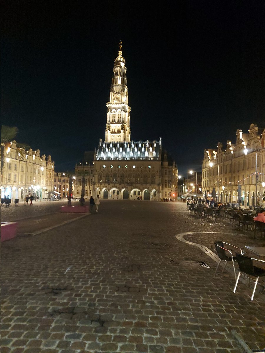 BattleTours's tweet photo. We are back in Arras. The Hotel de Ville and squares always look magnificent at night. #WW1 #arras https://t.co/RMZm1O1Fsm