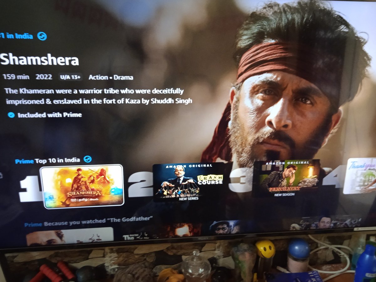 iyer_vighnesh's tweet photo. What the fk is this? Can anyone clarify as to why this piece of garbage is advertised in amazon as no.1? Amazon prime me saare flop movies dump ho rahe hain. First netflix next amazon? #boycottshamshera #BoycottBollywood #Hinduphobic #hindumisia https://t.co/kZJ6ibLTWU