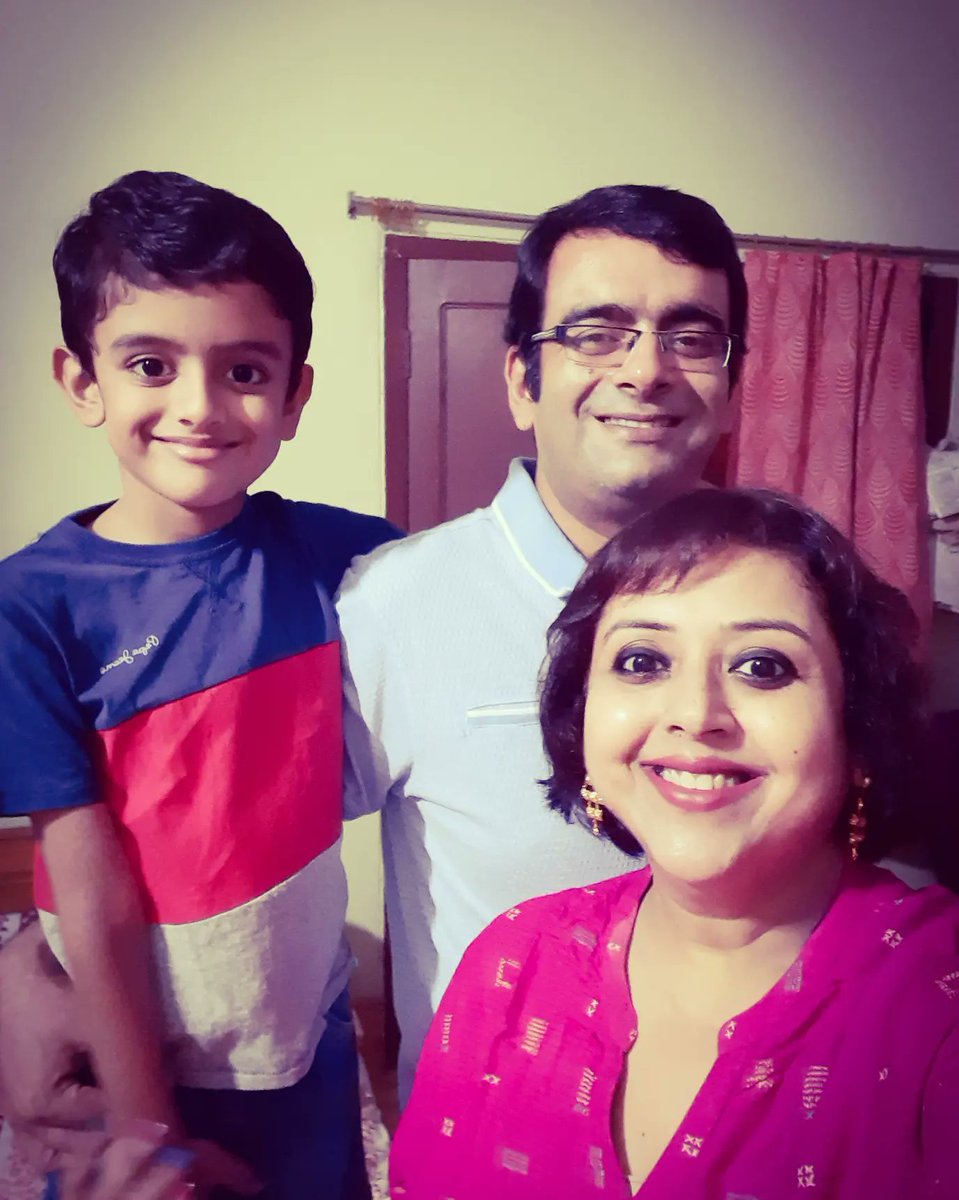 Homecoming after 10 months. At my marital home, Janmastami is celebrated with grandeur. We worship our 200-yrs old idol of Shyam. Sharing snippets of last evening as the family got together from various parts of the country to be a part of this grand festival. #happyjanmashtami