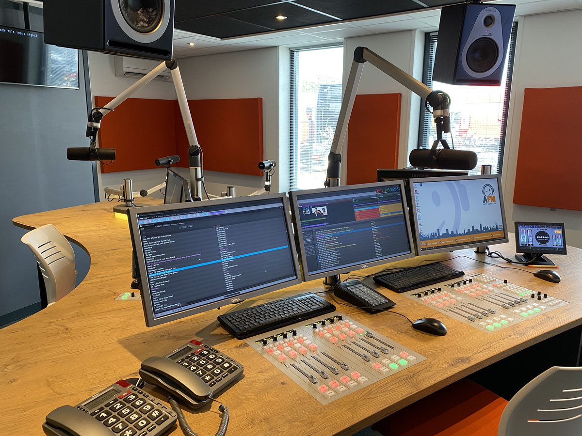 Het is tijd voor de start van het nieuwe radioseizoen! Vanaf 9.00u is de eerste A-Magazine weer te horen met al het nieuws uit #Altena. Presentator <a href="/MPruijmboom/">Michel Pruijmboom</a> is er weer klaar voor. Luister je mee?