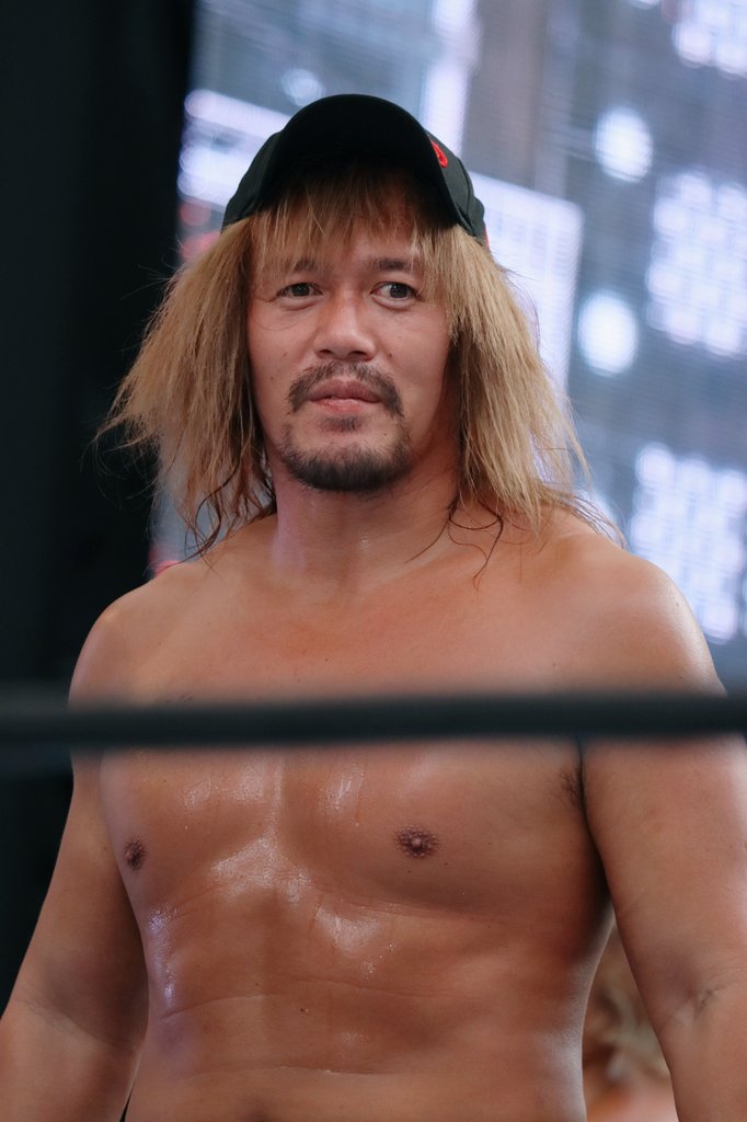 新日本プロレス
8.20.2022六本木ヒルズ
G1SPECIAL
内藤哲也選手
殺伐としてない、お祭り的なプロレスもたまには、良いですね
穏やかな表情が物語ってます😊❤️
(これから夜勤のため、今日は早めに1日の締めツイートします)
#njpw #G1FINAL #サマステ #内藤哲也 #LOSINGOBERNABLESdeJAPON
#1日1内藤さん