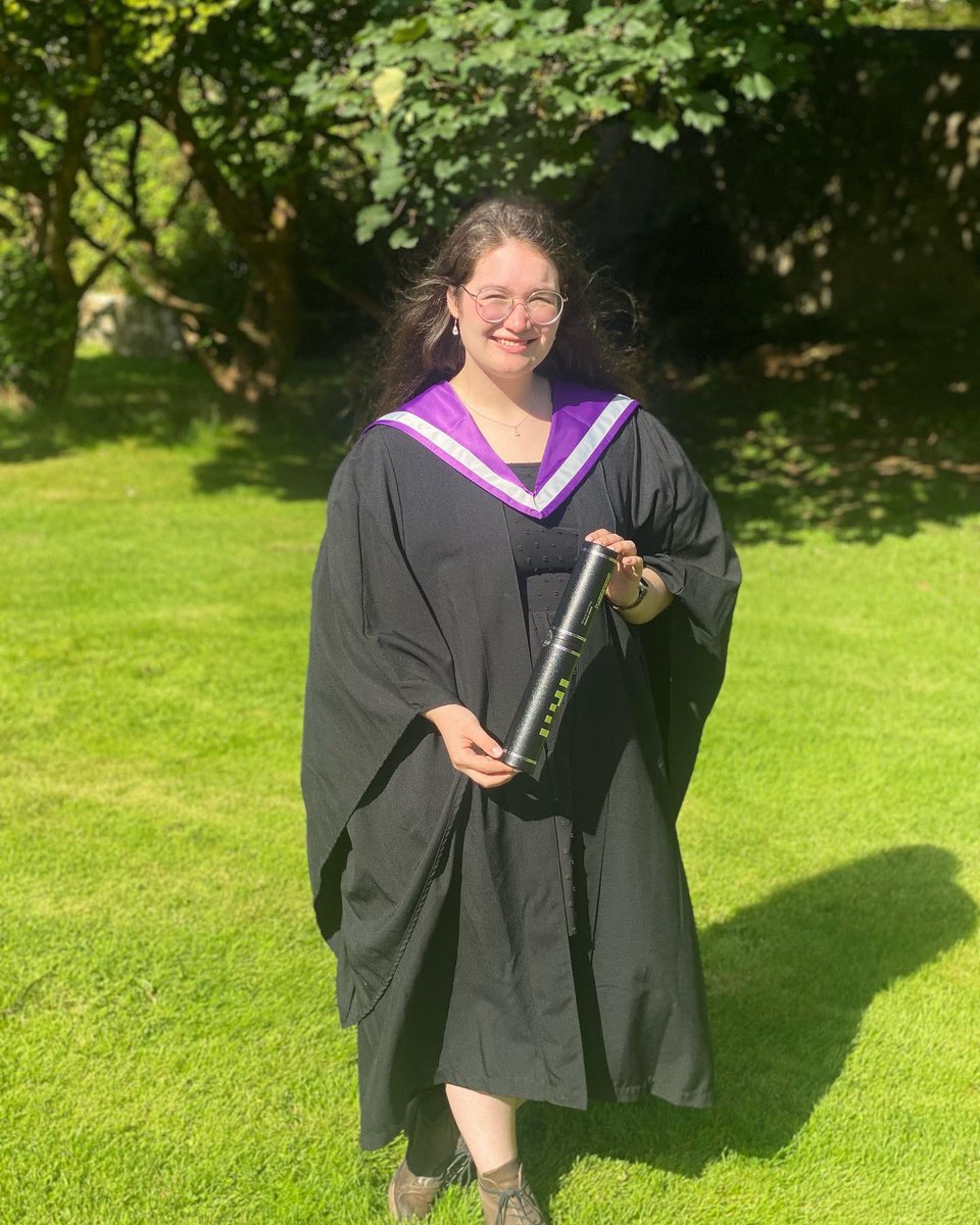 Flo Jansen tweet media