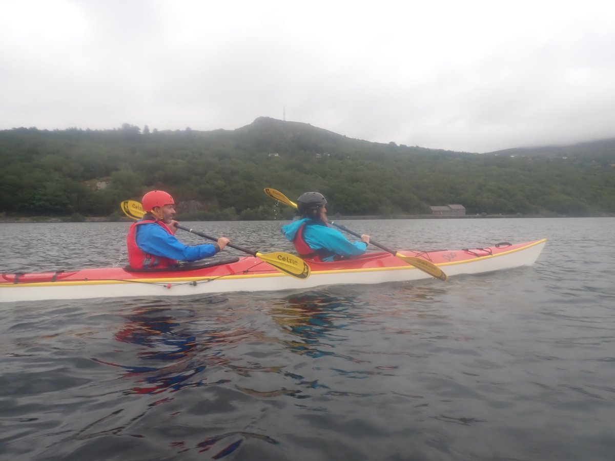 SeaMorKayaking's tweet photo. It was lovely to meet Corrine and Vito this summer and give them some practice in both single and a tandem sea kayak in preparation for their trip in Sweden. 
Da rhoi cyfle iddynt ymarfer sgiliau mewn ceufad môr tandem yn ogystal â rhai sengl. #tandemseakayak https://t.co/DFDkiZcxRw