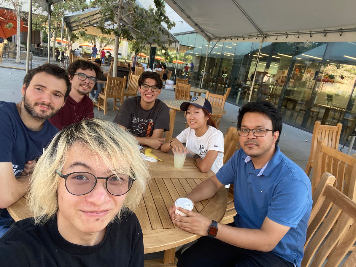 asikchem's tweet image. It was a great pleasure for me to mentor Claudia in the Fu Lab. Today was her last day here at @Caltech as @Amgen scholar and she has done great in our lab for the past 10 weeks. All the best for your future endeavors! Here we are the Fu Lab chemists👩🔬 👨🔬 😄 @GiuseppeZucca14