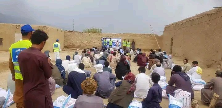 الخدمت فاونڈیشن کویٹہ کے زیراہتمام کویٹہ کے مضافاتی علاقہ اغبرگ میں سیلاب سے متاثرہ 100 خاندانوں میں خشک راشن تقسیم کیا گیا ۔
19-08-2022