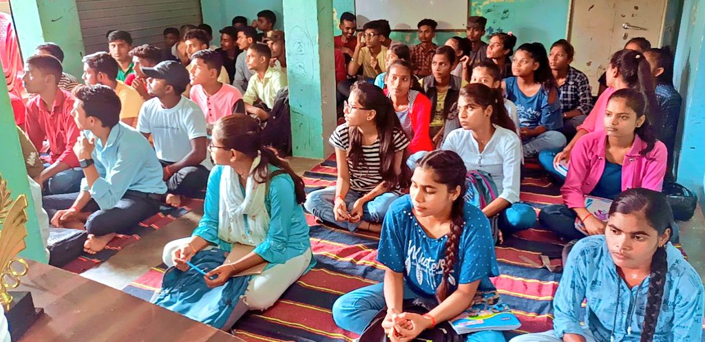 Nehru Yuva Kendra Kaushambi (@nykkaushambi) on Twitter photo ЁЭШ┐ЁЭЩФЁЭЩК рд╕реБрд╢реНрд░реА рдЬрд╛рдЧреНрд░рддрд┐ рдкрд╛рдгреНрдбреЗрдп рдХреА рдЕрдзреНрдпрдХреНрд╖рддрд╛ рдореЗ рдордВрдЭрдирдкреБрд░ рдмреНрд▓реЙрдХ рдореЗ рдореЗрд░рд╛ рд╕рдкрдиреЛ рдХрд╛ рднрд╛рд░рдд рд╡рд┐рд╖рдп рдкрд░ рднрд╛рд╖рдг рдкреНрд░рддрд┐рдпреЛрдЧрд┐рддрд╛ рдХрд╛ рд╣реБрдЖ рдЖрдпреЛрдЬрди,рдЬрд┐рд╕рдореЗ рдпреБрд╡рд╛рдУрдВ рдиреЗ рдмрдбрд╝реА рд╕рдВрдЦреНрдпрд╛ рдореЗ рдкреНрд░рддрд┐рднрд╛рдЧ рдХрд┐рдпрд╛ред ЁЭЩЙЁЭЩФЁЭЩСЁЭЩи рд╕рддреНрдпрдо рдХреЗрд╢рд░рд╡рд╛рдиреА,рд╕рднреНрдпрд╛ рдЬрд╛рдпрд╕рд╡рд╛рд▓
@Nyksindia
@nyks_up
@arunednyks
<a href="/NITKM2021/">Nitesh Kumar Mishra</a>
<a href="/DMkaushambi/">DM Kaushambi</a>
<a href="/NYKprayagraj1/">MY Bharat Kendra Prayagraj (MYBK)</a> ЁЭШ┐ЁЭЩФЁЭЩК рд╕реБрд╢реНрд░реА рдЬрд╛рдЧреНрд░рддрд┐ рдкрд╛рдгреНрдбреЗрдп рдХреА рдЕрдзреНрдпрдХреНрд╖рддрд╛ рдореЗ рдордВрдЭрдирдкреБрд░ рдмреНрд▓реЙрдХ рдореЗ рдореЗрд░рд╛ рд╕рдкрдиреЛ рдХрд╛ рднрд╛рд░рдд рд╡рд┐рд╖рдп рдкрд░ рднрд╛рд╖рдг рдкреНрд░рддрд┐рдпреЛрдЧрд┐рддрд╛ рдХрд╛ рд╣реБрдЖ рдЖрдпреЛрдЬрди,рдЬрд┐рд╕рдореЗ рдпреБрд╡рд╛рдУрдВ рдиреЗ рдмрдбрд╝реА рд╕рдВрдЦреНрдпрд╛ рдореЗ рдкреНрд░рддрд┐рднрд╛рдЧ рдХрд┐рдпрд╛ред ЁЭЩЙЁЭЩФЁЭЩСЁЭЩи рд╕рддреНрдпрдо рдХреЗрд╢рд░рд╡рд╛рдиреА,рд╕рднреНрдпрд╛ рдЬрд╛рдпрд╕рд╡рд╛рд▓
@Nyksindia
@nyks_up
@arunednyks
<a href="/NITKM2021/">Nitesh Kumar Mishra</a>
<a href="/DMkaushambi/">DM Kaushambi</a>
<a href="/NYKprayagraj1/">MY Bharat Kendra Prayagraj (MYBK)</a>