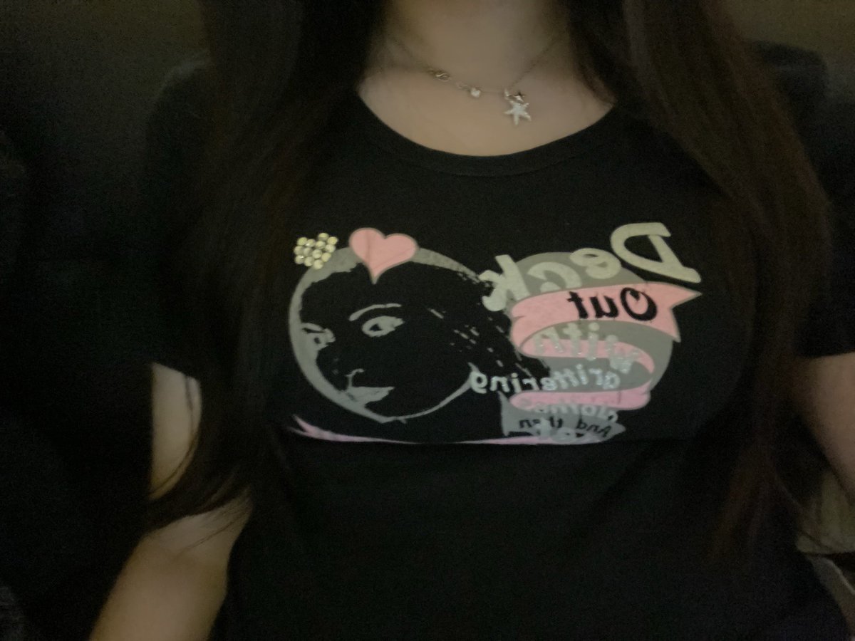 갸루티자나.. ˚୨୧⋆｡˚ ⋆ 🍧🎧😶‍🌫️🤍