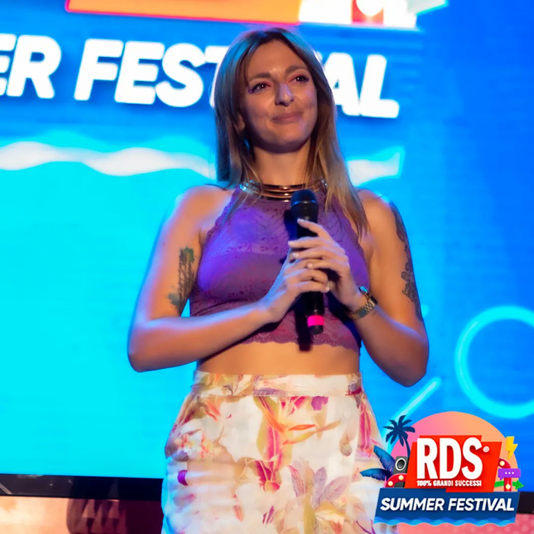 RDS_official's tweet photo. 🤩 Soverato, quanto ci ha fatto ballare ieri sera #JimmySax? 🎷
🎤 Stasera non sarà da meno: con noi ci saranno #Raf &amp; #RoccoHunt!
🎫 Biglietti e info su https://t.co/QO6gYGFJb2  
#rdsgrandisuccessi
#RDSSummerFestival https://t.co/bmKtFoEngV