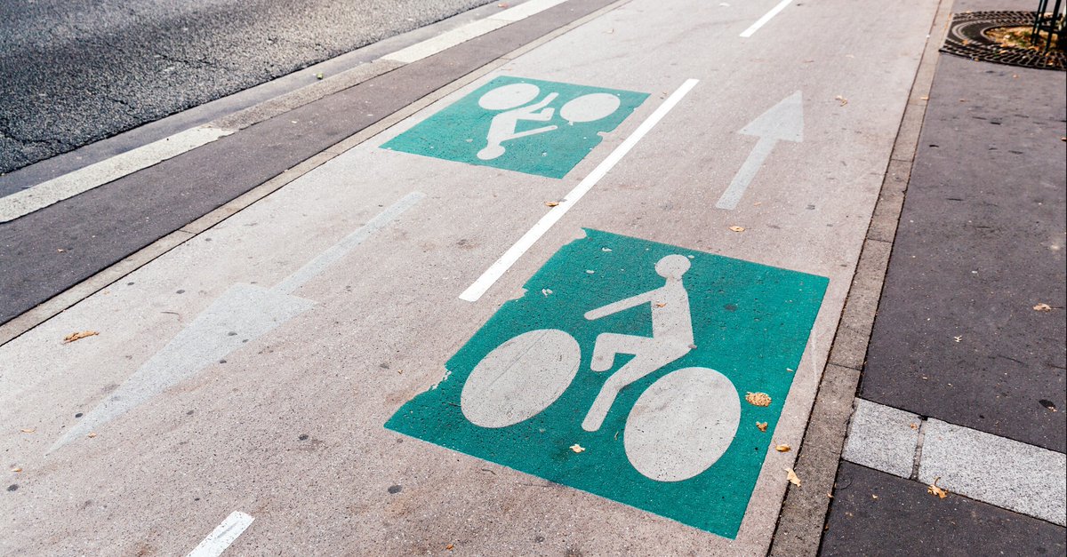 Des pistes cyclables plus larges, plus éclairées, mieux aménagées... La Métropole de Lyon travaille au développement d'un réseau cyclable plus inclusif pour repenser la ville pour tous.

Explications ➡️ l.franceculture.fr/QC5