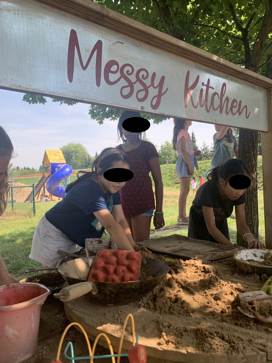 Miranda Rose tweet media