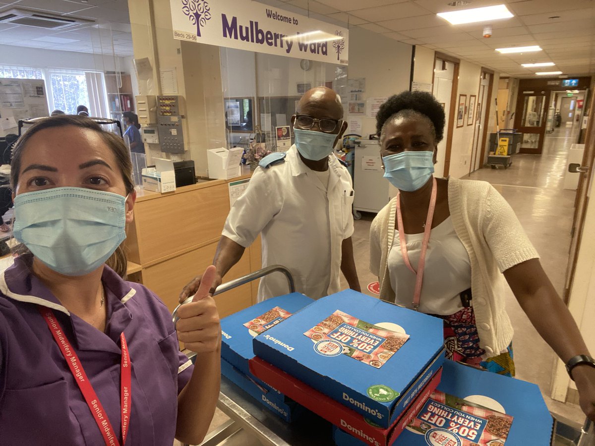 Lena_Ea3's tweet photo. A well deserved @Dominos_UK for our amazing teams after a tough week. @MaternityWX @WhippsCrossHosp @Barts_Charity #HaveASliceDay #InPizzaWeCrust https://t.co/1NUcwYg03B