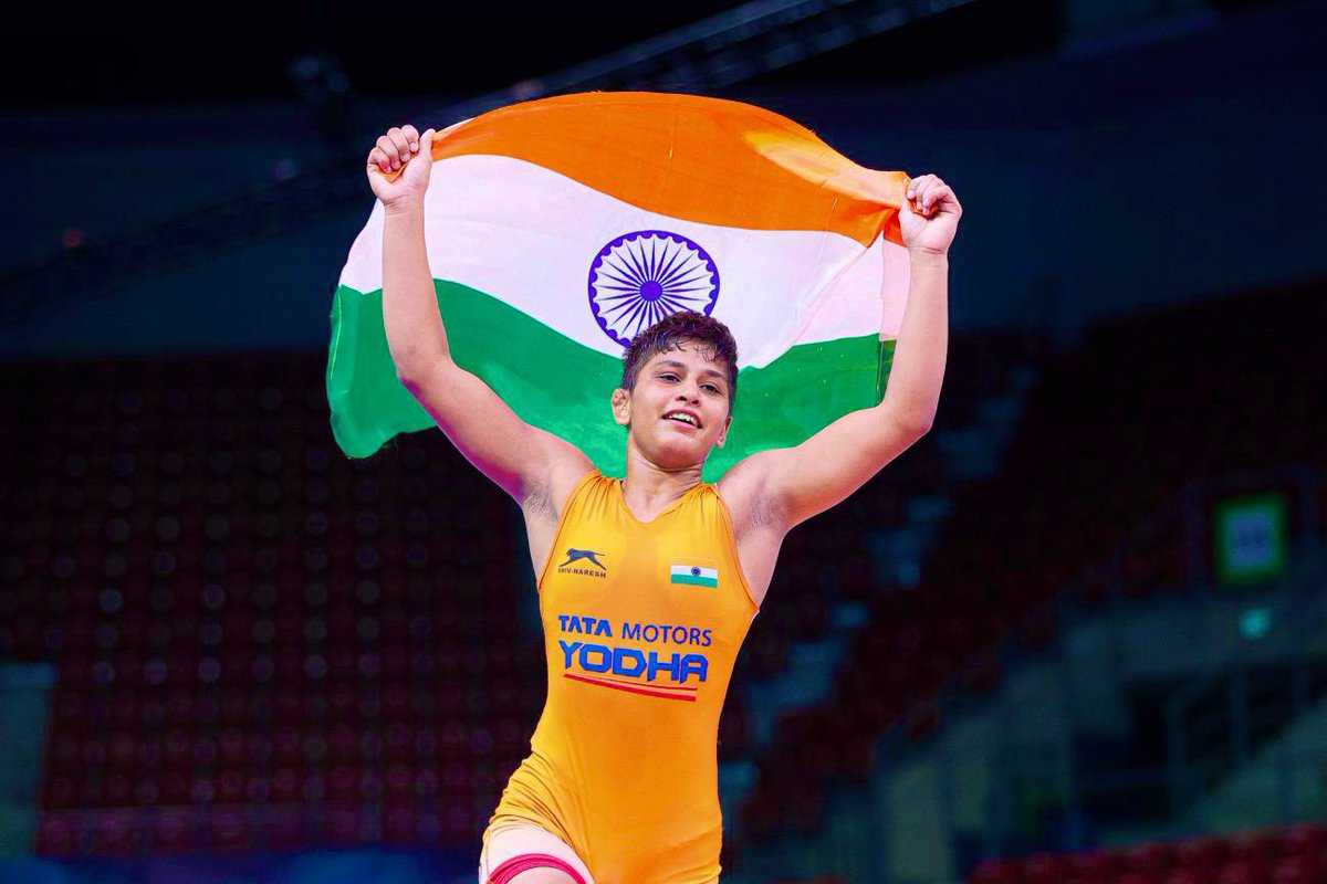 drsanjeevbalyan's tweet photo. U-20 विश्व चैंपियनशिप में स्वर्ण पदक जीतने वाली पहली भारतीय लड़की बनने के लिए अंतिम पंघाल जी को बधाई एवं आपके उज्ज्वल भविष्य की शुभकामनाएं। भारत को आपने अपनी कड़ी मेहनत और प्रतिबद्धता से गौरवान्वित किया है।
#Wrestling https://t.co/nBLHD9CHdW