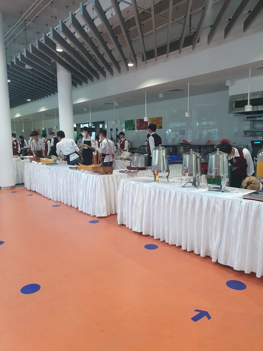 UNIS_Hanoi's tweet photo. We are looking forward to seeing you at the Welcome BBQ &amp; Community Connections Fair today, 15:00-18:30. All activities are inside/undercover. The food is being prepared and the community stands are ready. See you soon! #unisopeningdoors #UNISvaluescommunity #UNISHanoi35 https://t.co/Oq6k2p5z7e