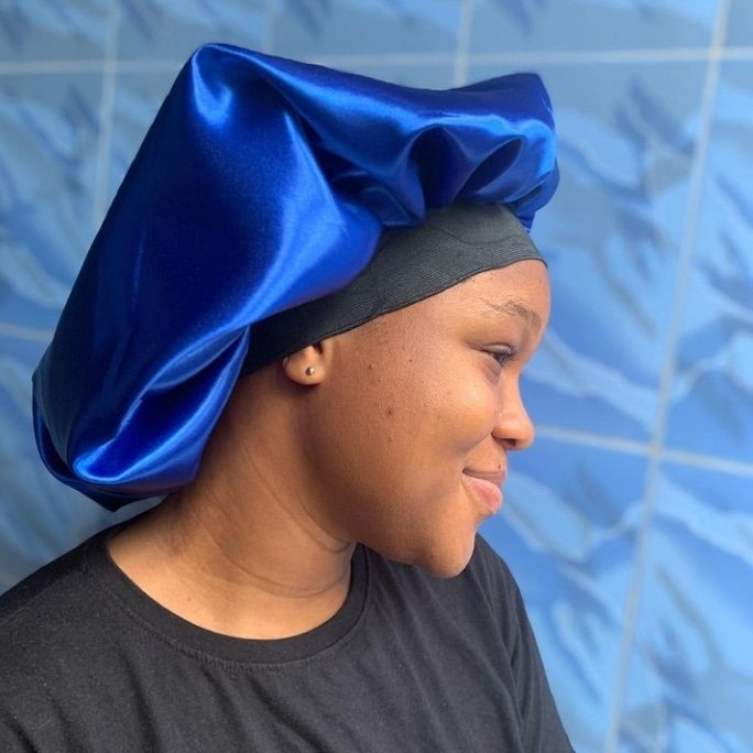 Princes82176136's tweet photo. @OgayCutie Get your beautiful hair bonnet from Princess Couture we deliver nation wide https://t.co/SN5E17nDX6