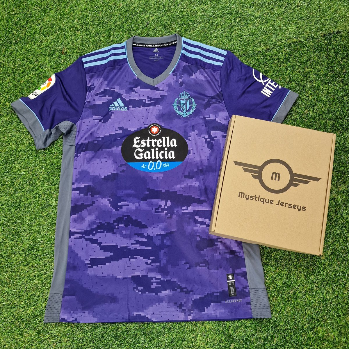 MystiqueJerseys's tweet image. ⏰️ Giveaway ⏰️

We are giving away a Mystery Football Jersey if Son or Kane scores today! 

➡️ Mystiquejerseys.com 

To enter:
♻️ Retweet