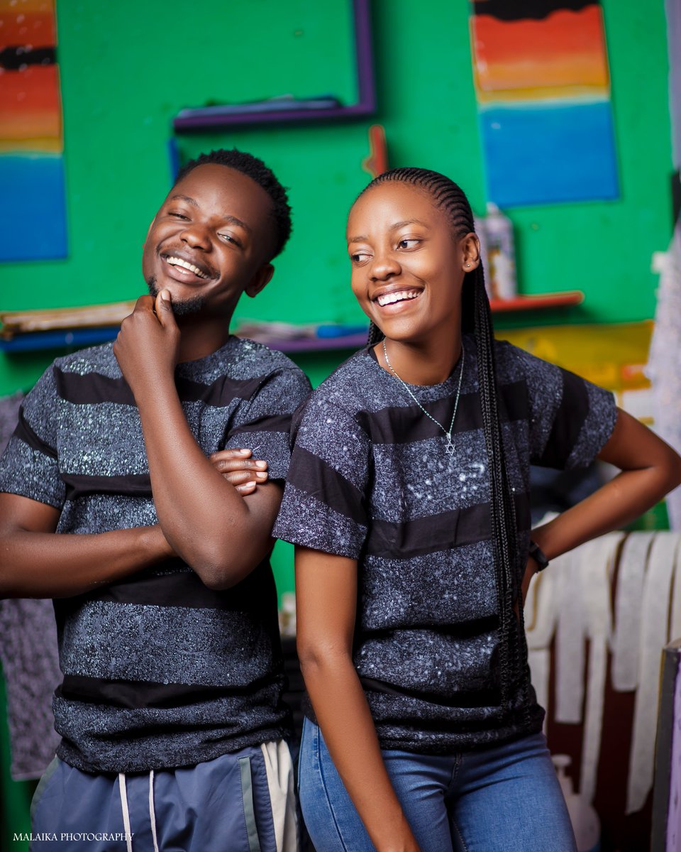 Love is indeed a beautiful thing, imagine you &amp; your partner rocking on preferred designs of choice looking hot like a hitter😅 order your T shirt now, Short sleeved K250 &amp; Long sleeved K300 remember you get as a couple chi discounts muli iwe..Tic🇿🇲
@ItsTLowMusic <a href="/BenChishinka1/">Crop Doc🌱</a>