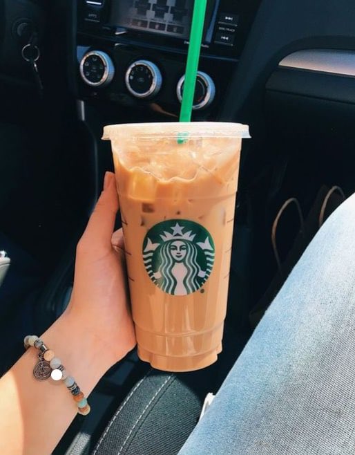 RubyPar37474333's tweet photo. Iced coffee is basically a liquid hug for your 🧠 https://t.co/u16Llbf3Zs