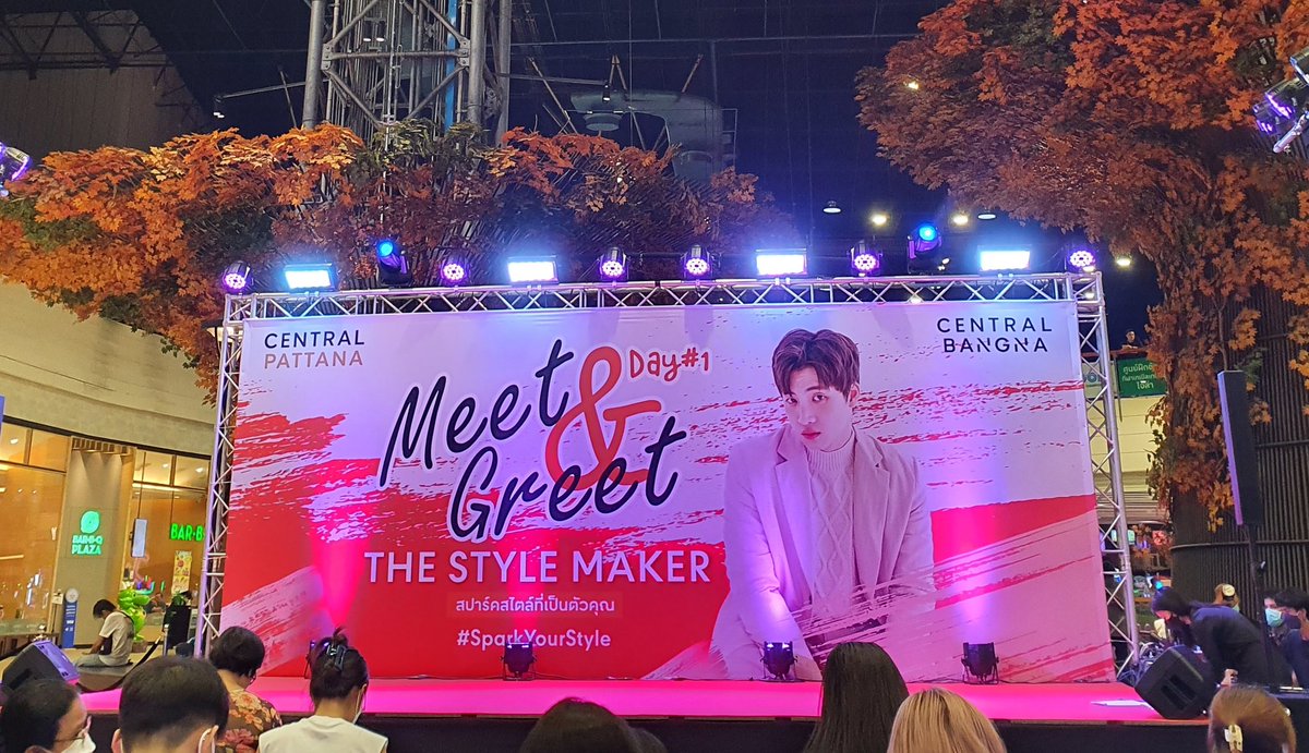 HaMooooo_'s tweet photo. แม่มาแล้วเด็ก
#TheStyleMaker #CentralPattana
#เซ็นทรัลบางนา #MeanPhiravich https://t.co/gaq6MP6yTO
