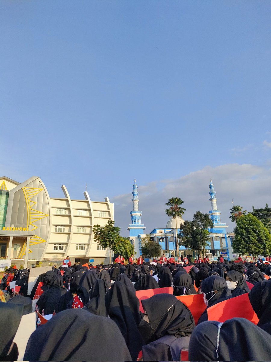 PwWindi's tweet photo. Anjayyyyyyy #mastaump2022 #weareump @UM_Purwokerto @mellhauri https://t.co/1lRFx2ihep