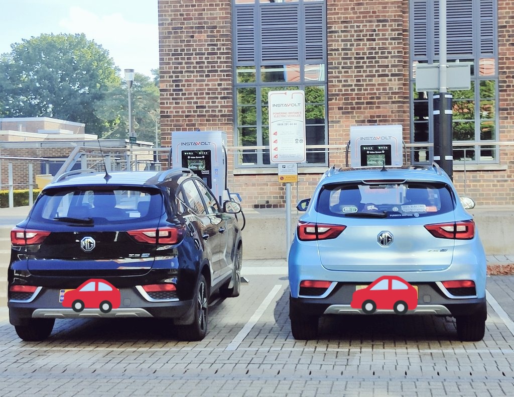 An impromptu <a href="/MGmotor/">MG Motor UK</a> ZS EV gathering at the <a href="/InstaVoltUK/">InstaVolt</a> rapids in Farnborough