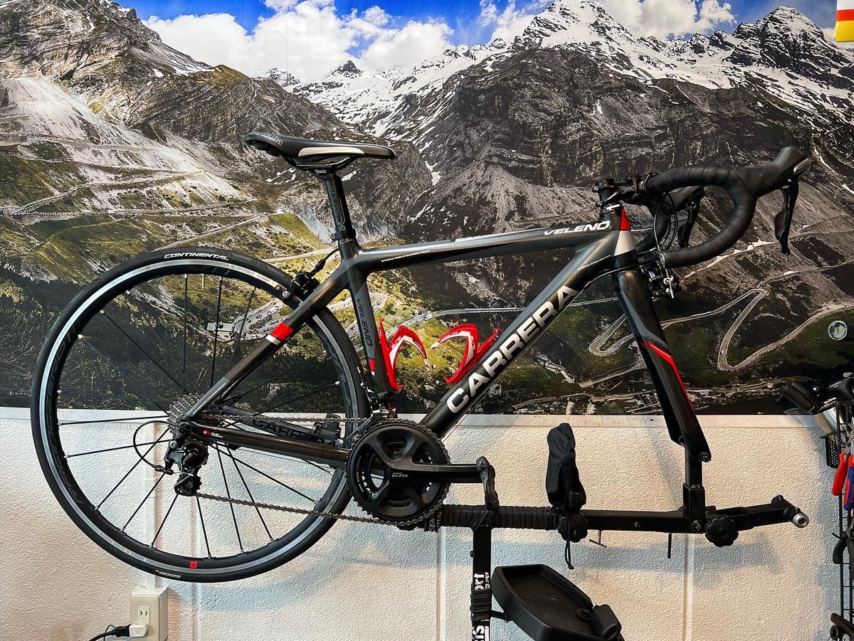 TqgHqo3OIWO6pOF's tweet photo. CARRERA VELENO 新しいホイールのインストール、点検整備、チューニング作業が完了です！

#carrera
#veleno
#カレラ
#ヴェレーノ
#fulcrum
#racingzero
#ホイールウェイトバランス調整
#スポークテンション調整
#あさみフレンド
#あさみフレンド自転車店
#あさみフレンドチューニング https://t.co/98J5jXnBcY