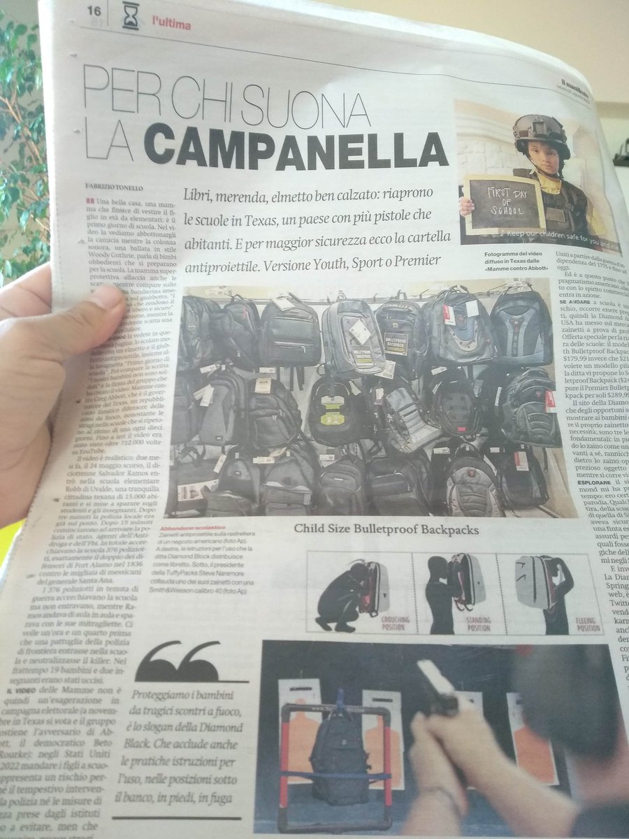 gius_arrighetti's tweet photo. @Fabriziotonello @IlManifestoBo @IGuardiancich @Laura_Polverari @fortimar @LiberiegiustiUD @ArnaldoTesti @GiorgiaNesti @elisagiomi @GregoriodeFalco @annafalc @tomasomontanari Subito in edicola! https://t.co/atyXqglxJt