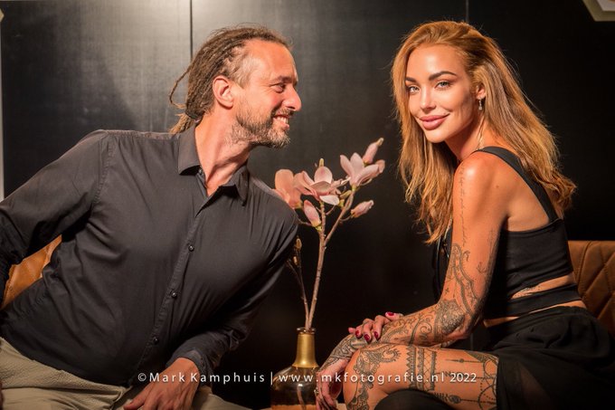 Met mijn liefde ❤️! Alle foto&rsquo;s van de #sciencesummit staan op https://t.co/9RYvErZN3r https://t.co/<a href="/tag/sciencesummit"class="tags">#sciencesummit</a>