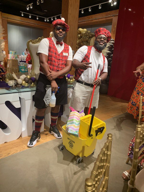 raybud766's tweet photo. WE ARE COMING TO AMERICA
🔥🔥💪🏾💪🏾
#akeem #semmi #coming2america https://t.co/g8kDMbvq2z