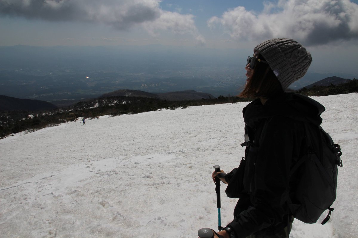 hike_around's tweet photo. 自己紹介します🙋‍♀
歳🌳30代
住🌳神奈川
好🌳登山、キャンプ、海外旅行
食🌳カレー、魚介系ラーメン(特にニボ)
幕🌳OGAWAアルマディ4、ヒルバーグアラック、BIGSKY Glacier

山もキャンプも日常もUL化していきたいミニマル思考🙂

よろしくお願いします❣

#キャンプ好きな人と繋がりたい 
#山が好き https://t.co/q7cJ4TgzbC
