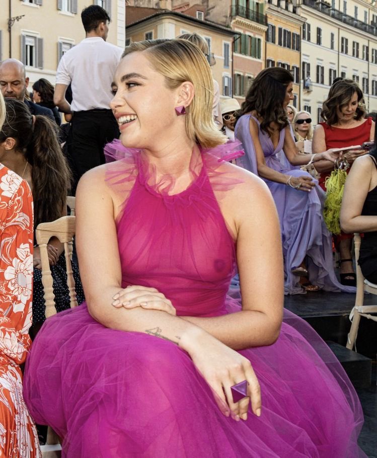 best of florence pugh tweet media