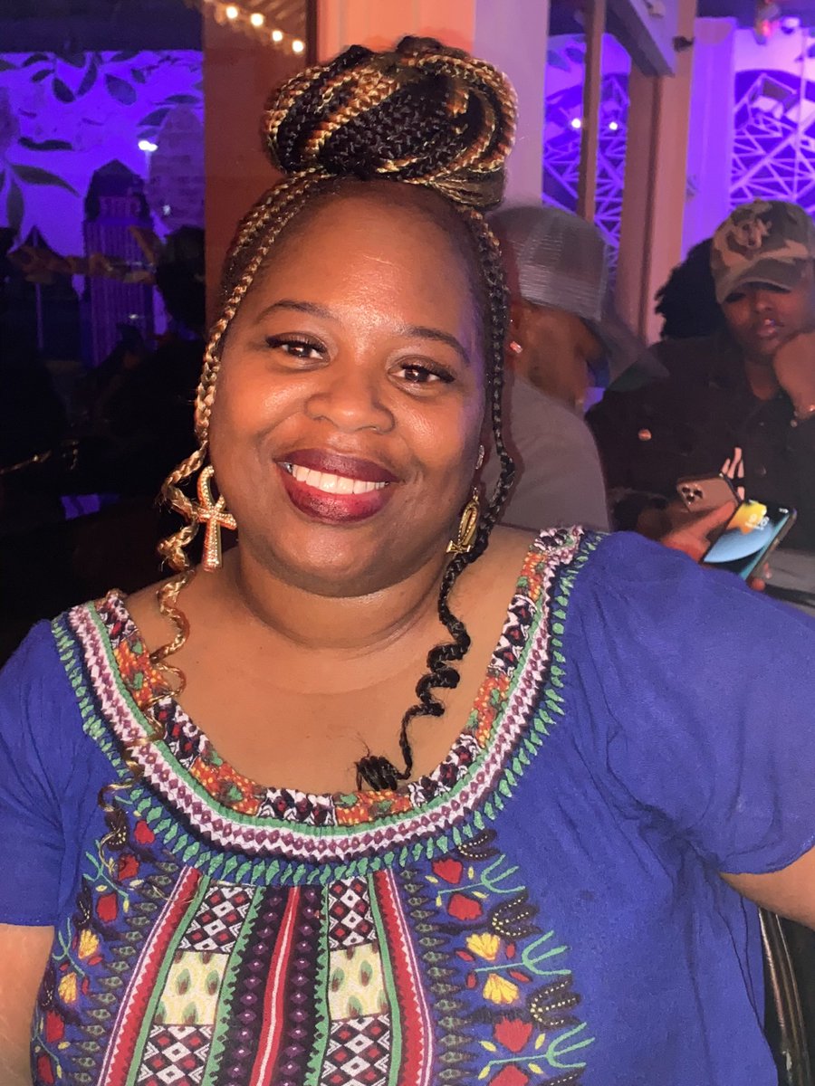 divasondeck's tweet photo. Happy Birthday to one of our very own…Diva Meka!!! We are wishing the baby of the bunch a HAPPY BIRTHDAY! Enjoy your month and have a fantabulous day!!! Love you bunches lil Sis! 💜 https://t.co/fpW9GWJWic