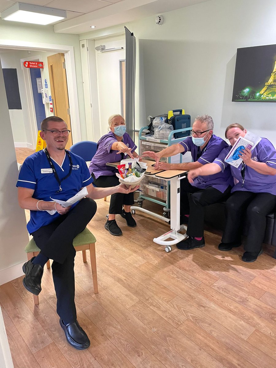 overgatekim's tweet image. Today on the IPU are amazing staff have teamed up with the patients and are having a quiz with lots of great prizes to be won! @OvergateHospice #amazingstaff #patientstaffquiz #somuchfunforeveryone