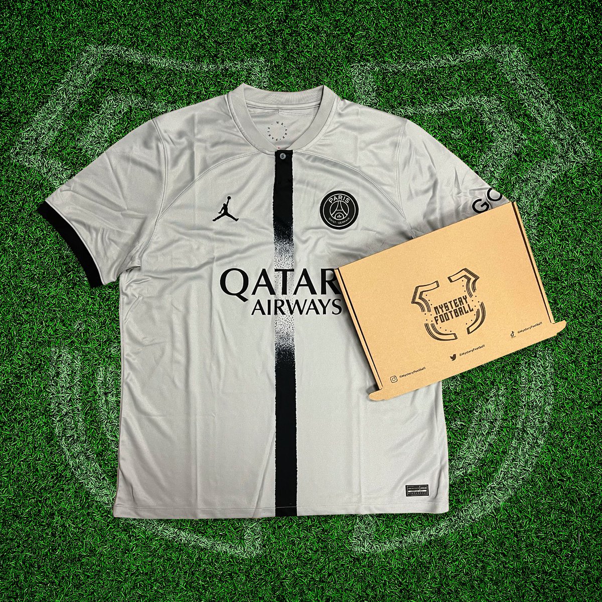 mysteryfootball's tweet photo. If Gabriel Jesus scores today against Bournemouth, we will giveaway a Mystery Football shirt to one lucky follower!🇧🇷

To enter: 
1️⃣ RT this tweet
🤝 Follow us

Good luck! 🤞🏻 https://t.co/fClFjdomc4